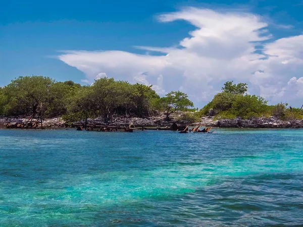 Naufragio Parcialmente Sumergido Isla Mujeres Cerca Cancún México —  Fotos de Stock