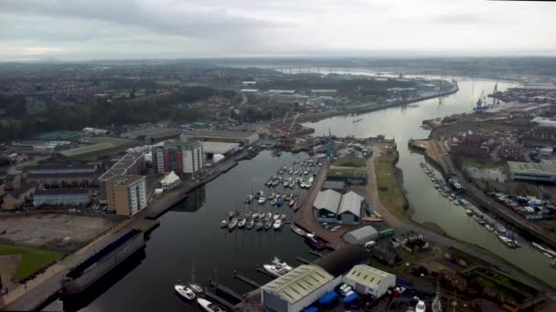 Drönarbilder Från Wet Dock Ipswich Suffolk Storbritannien — Stockvideo
