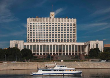 Moskova 'daki Rus Beyaz Sarayı