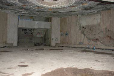 Bulgaristan 'ın Balkan Dağları' ndaki Buzludzha Tepesinde Bulgar Komünist Partisi Anıt Evi