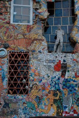 Slovenya 'nın Ljubljana kentindeki Metelkova özerk sosyal ve kültürel merkezi