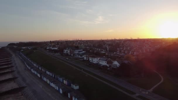 Imágenes Drones Del Atardecer Sobre Viejo Felixstowe Suffolk Reino Unido — Vídeos de Stock