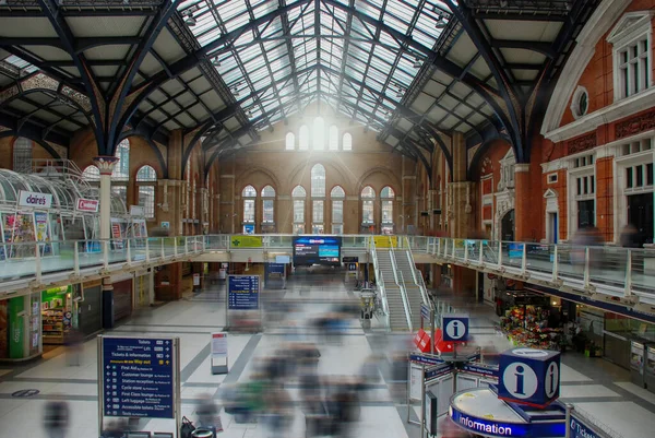 Het Belangrijkste Concours Van Liverpool Station Londen Verenigd Koninkrijk — Stockfoto