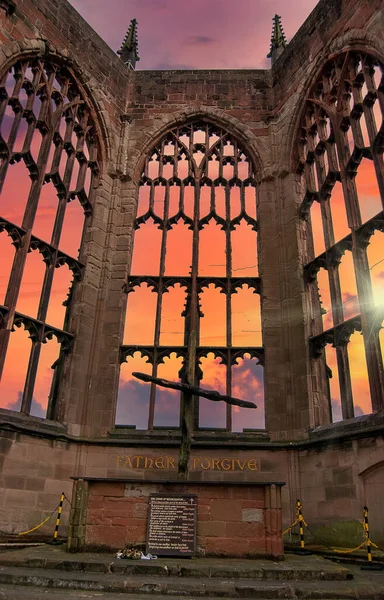 Sunrise Romjainál Coventry Katedrális West Midlands Egyesült Királyság — Stock Fotó
