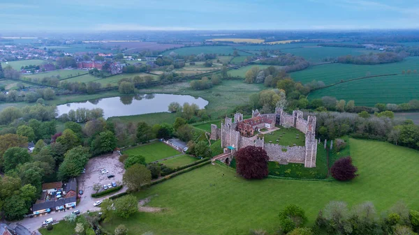 Une Vue Aérienne Château Historique Framlingham Dans Suffolk Royaume Uni — Photo
