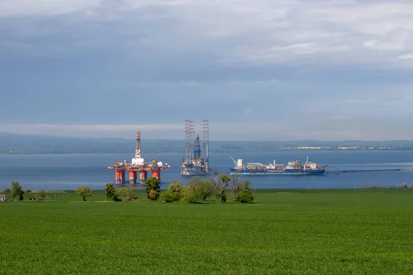 Impianti Petroliferi Cromarty Firth Nelle Highlands Scozzesi Regno Unito — Foto Stock