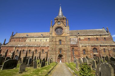 İskoçya, İngiltere 'de Orkney' deki Kirkwall 'daki St. Magnus Katedrali.