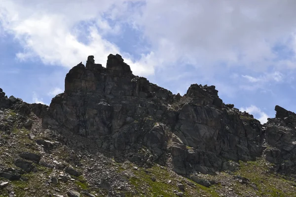 Colle Del Nivolet Alpský Průsmyk Graianských Alp Který Dělí Údolí — Stock fotografie