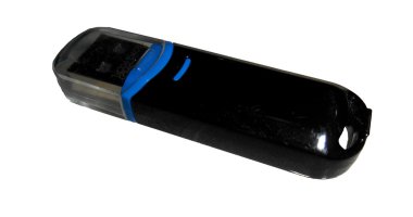 USB flash sürücü, izole