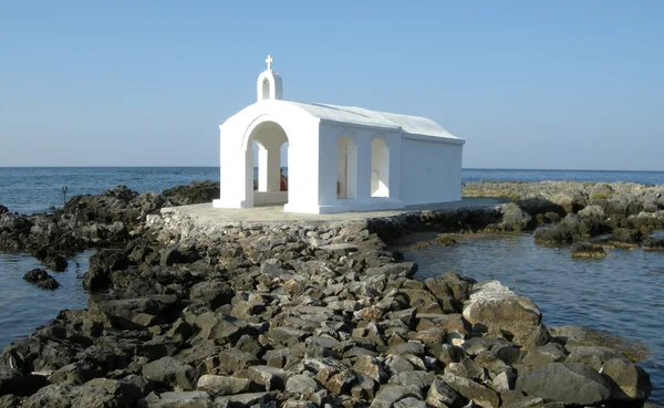 Kirche am Meer, Chania, Beton, Griechenland — Stockfoto