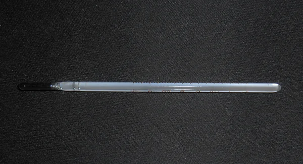 Termometr medyczny analogowe — Zdjęcie stockowe