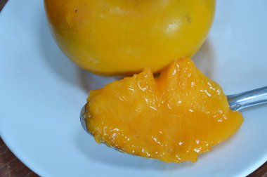 Trabzon hurması kaşık Çince meyve