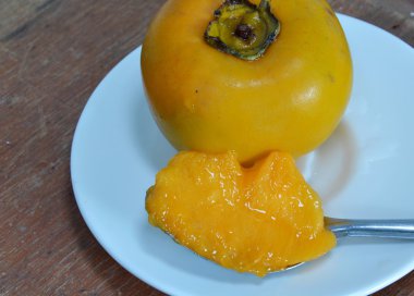 Trabzon hurması kaşık Çince meyve