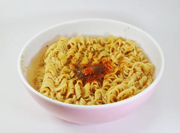 Instant noodle mjuk kokt i skål — Stockfoto