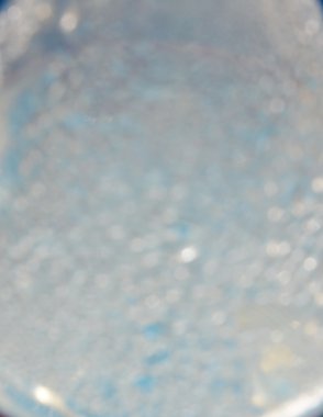 Plastik şişe bulanık