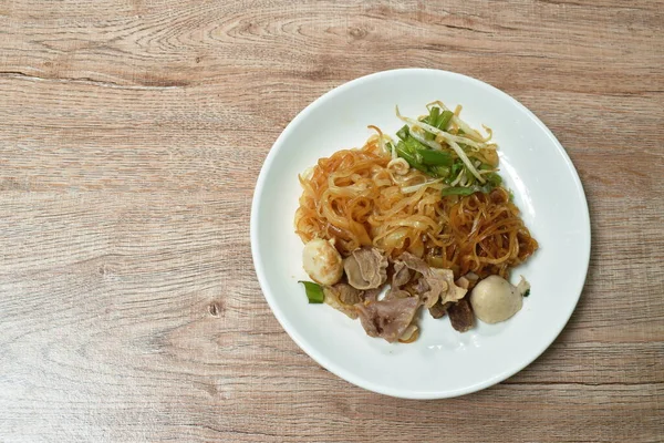 Vermicelli Secos Cocidos Fideos Arroz Fino Rebanada Rebanada Cerdo Estofado — Foto de Stock