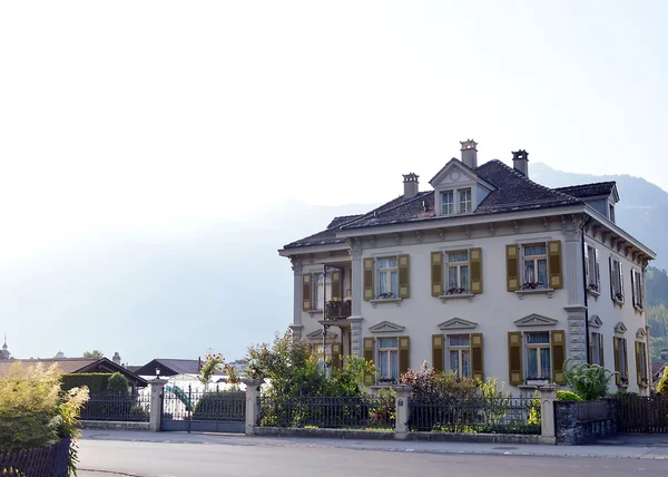 Dom w Interlaken — Zdjęcie stockowe