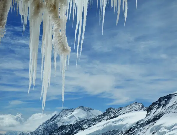 Ijspegel op de berg Jungfrau — Stockfoto