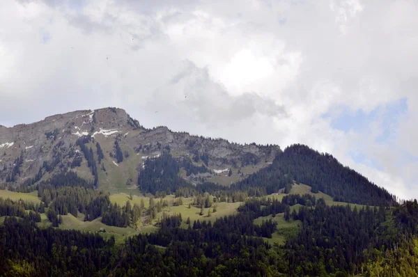Гора в Интерлакене — стоковое фото
