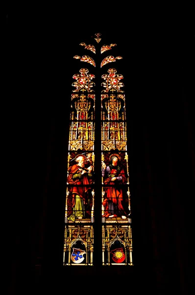 Stained glass windows in St Pierre Cathedral — Stock Photo, Image