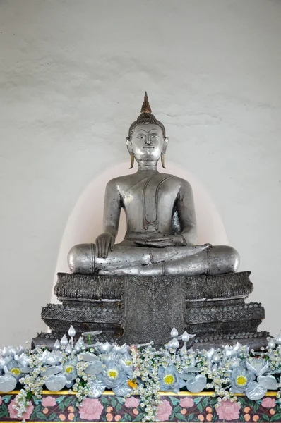 Silver Buddha — Stock Photo, Image