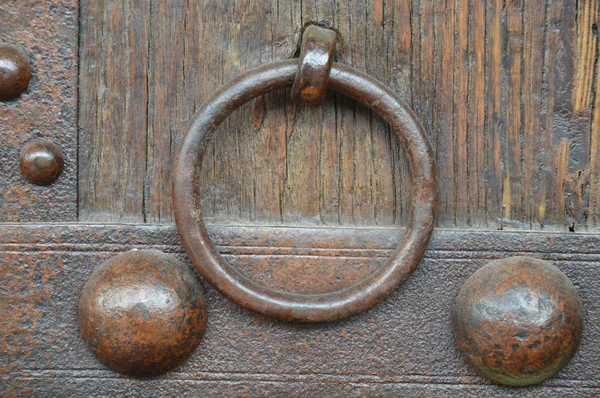 Ancient door handle — Stock Photo, Image