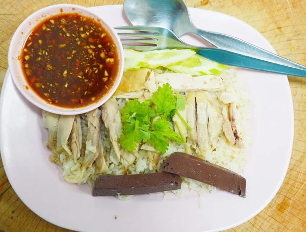 Tavuk çorbası kesme blok ile haşlanmış pirinç — Stok fotoğraf