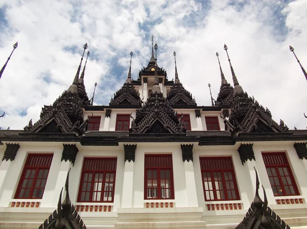 Metalliska slott i Thailand — Stockfoto