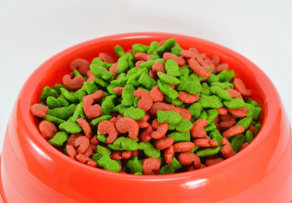 Pet makanan dalam mangkuk merah — Stok Foto
