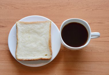 kahve ve dilim ekmek