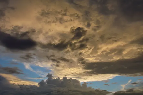 Cloud és az ég, a sunset — Stock Fotó