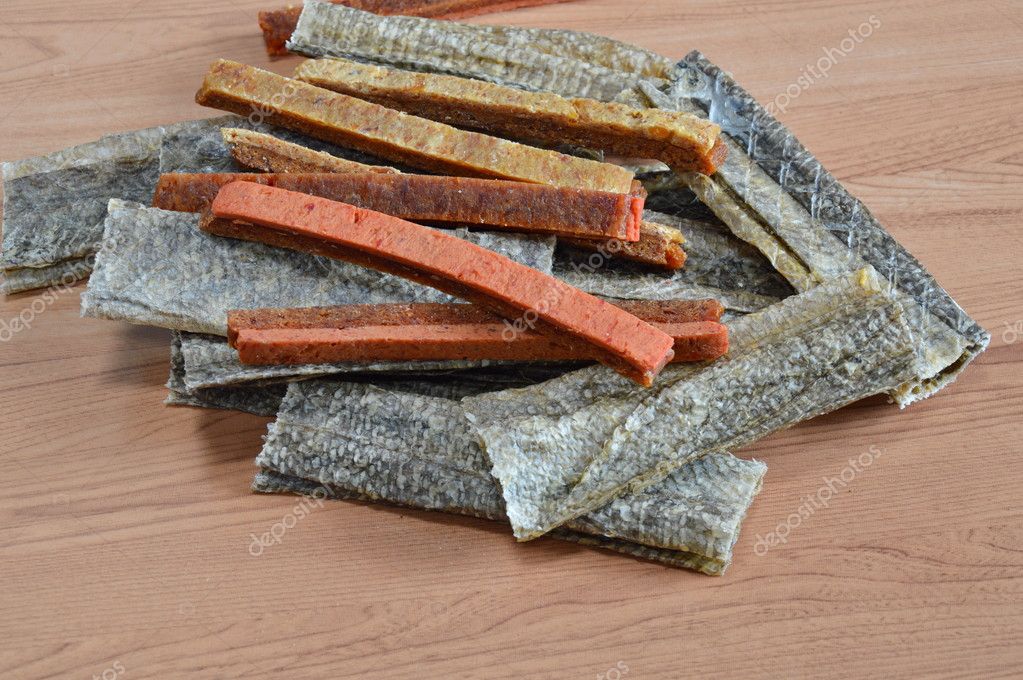 snack para perros crujiente piel de salmón y pollo suave jerky en la