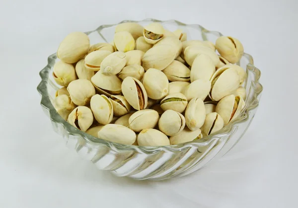 Pistachio nut in glass bowl — Stock Photo, Image