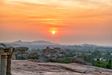 Hampi gün batımında