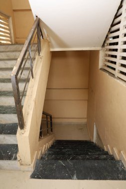 Kalmaya hazır bir merdiven.