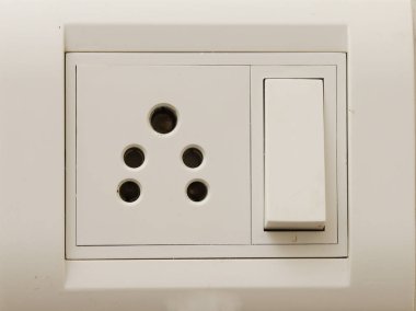 Genelde mutfakta kullanılan bir anahtar tahtası.