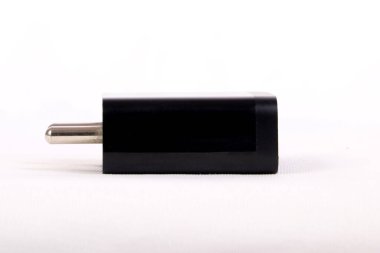 Mobil bir USB şarj cihazı