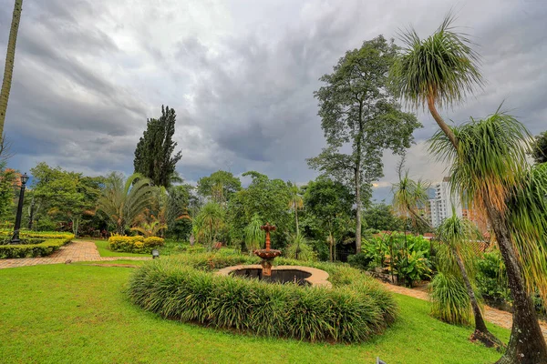 Medellin Antioquia Colombia Красивий Вид Парк Сад Готичного Мусео Castillo — стокове фото