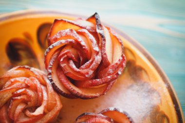 elma gül kek, yakın çekim