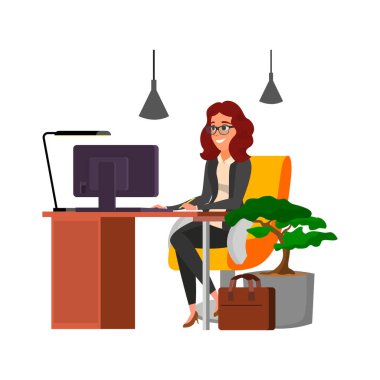 Ofis masasında çalışan iş kadını, bilgisayar karikatürü vektörüyle. Ofis masasında bilgisayar karakteriyle çalışan bir iş kadını. izole düz çizgi film çizimi