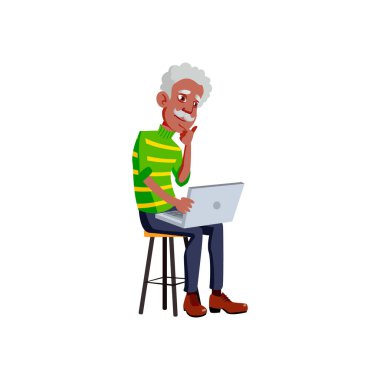 Yaşlı adam dizüstü bilgisayar ekranı karikatür vektörüyle ilgili makale okuyor. Yaşlı adam dizüstü bilgisayar karakteriyle ilgili makale okuyor. izole düz çizgi film çizimi
