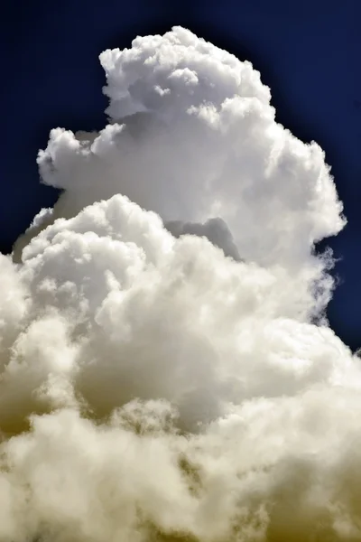 Himmel und Wolken Hintergrund — Stockfoto