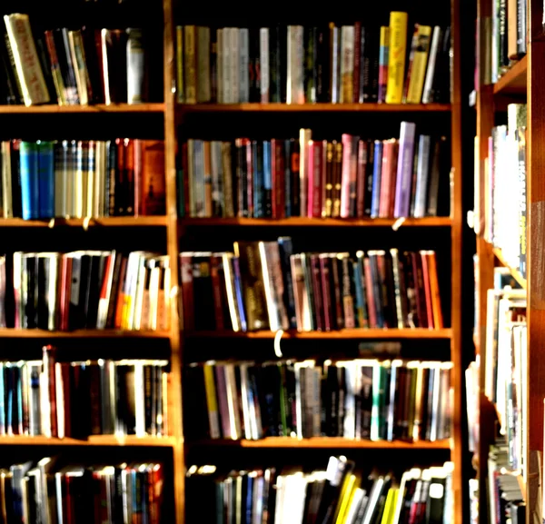 Biblioteki i książki — Zdjęcie stockowe