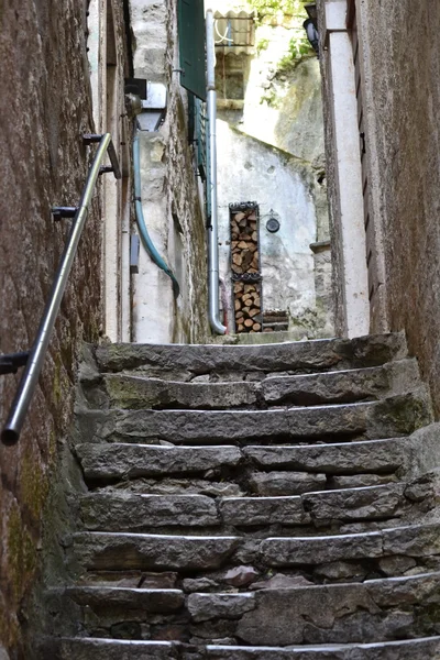 Antique stone staircase in a small street — Stock Photo, Image