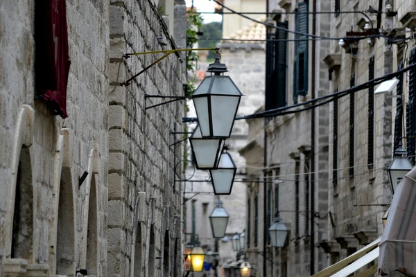 Antique street with lanterns — Stock Photo, Image
