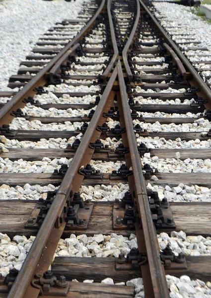 Línea de tren cruzando —  Fotos de Stock