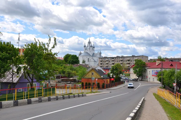 Slonim, weißrussland - 16. Mai Blick von der Brücke über den Kanal oginski — Stockfoto