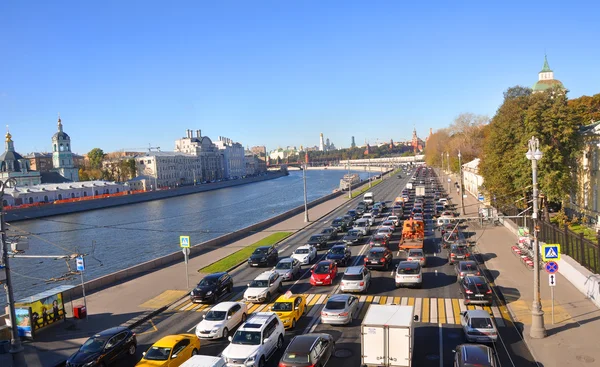 Moskou, Rusland - 16 oktober. Traffic jam — Stockfoto