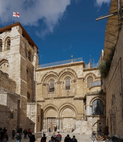 Jerusalém Israel Novembro 2020 Turistas Vestindo Máscaras Protetoras Fora Igreja — Fotografia de Stock