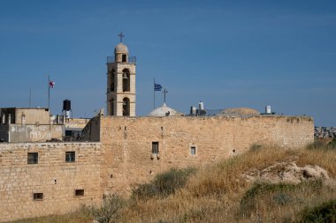 Kudüs, İsrail - 6 Mayıs 2021: Mar Elias, Güney Kudüs 'teki bir Yunan ortodoks manastırı, açık bir yaz gününde.